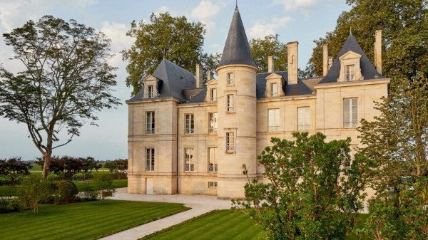 Château Pichon Comtesse: Second Classified Growth in 1855
